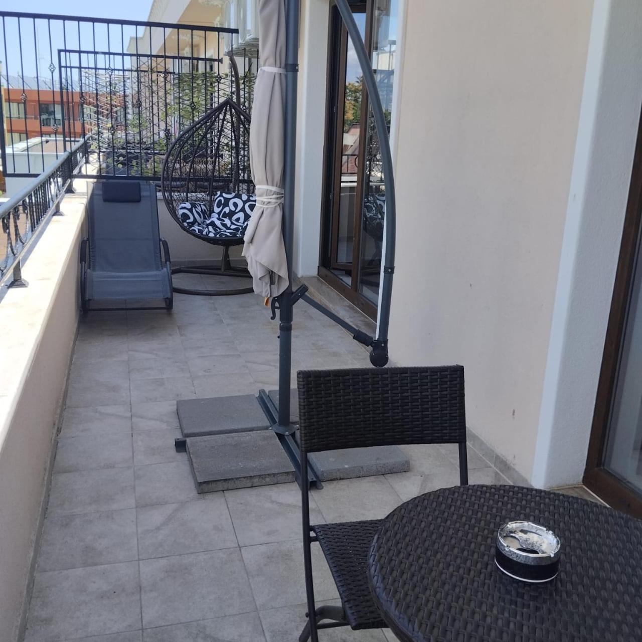Luxury Penthouse Apartments At Valencia Gardens 布尔加斯 客房 照片